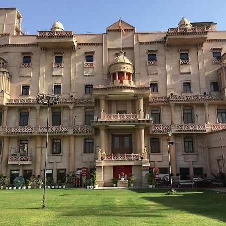 Kailash Presidency Hotel Bhopal Exterior foto