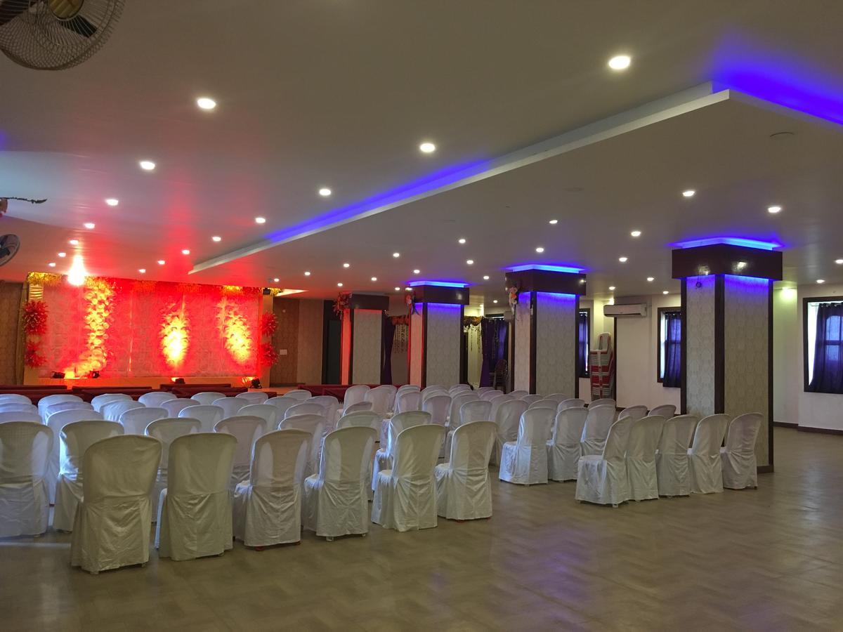 Kailash Presidency Hotel Bhopal Exterior foto