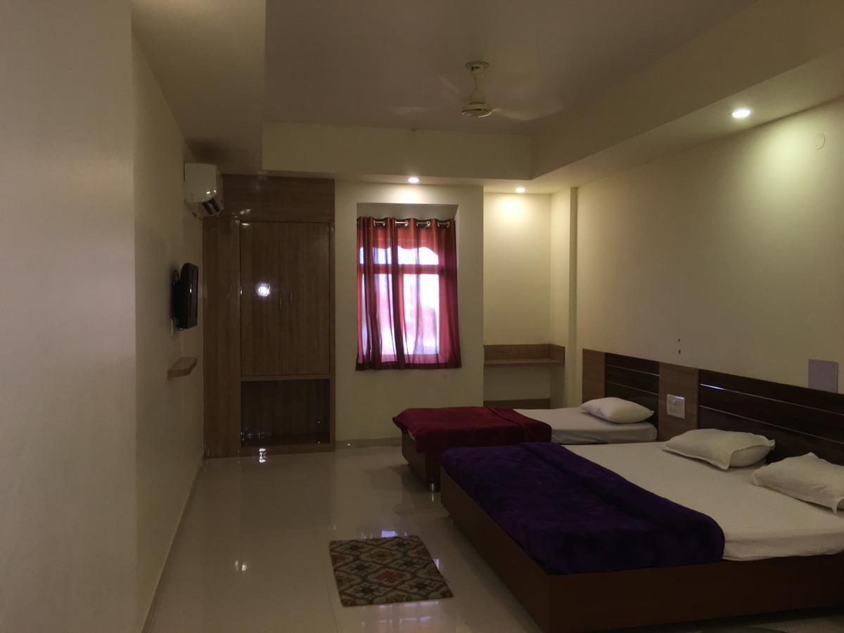 Kailash Presidency Hotel Bhopal Exterior foto